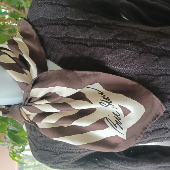 Bill Blasss Accessories - Bill Blass scarf